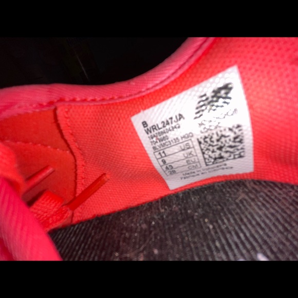 Pink new balance womens - Picture 4 of 4